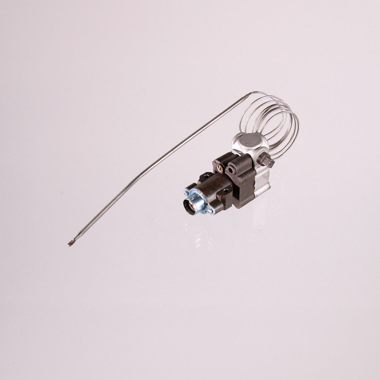 American Range A11113 THERMOSTAT,BJ GRIDDLE/GAS OVEN SERVICE 2-HOLE BJWA25PBD01-48