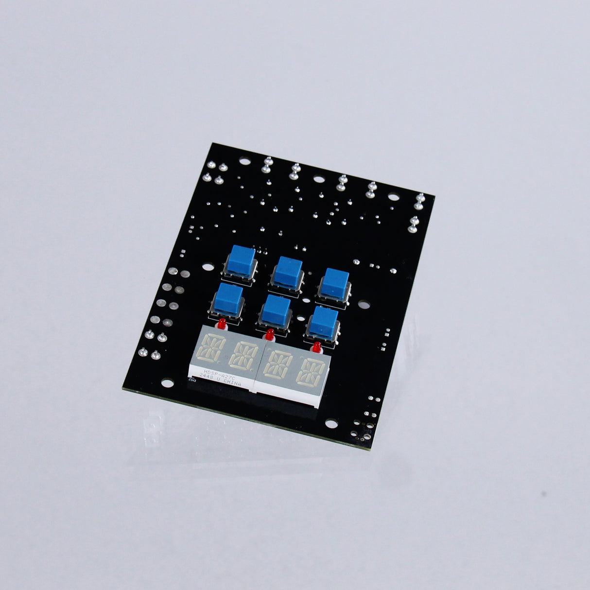 Placa de control AccuTemp AT2E-6888-1-R02 con pantalla digital y 6 botones, API