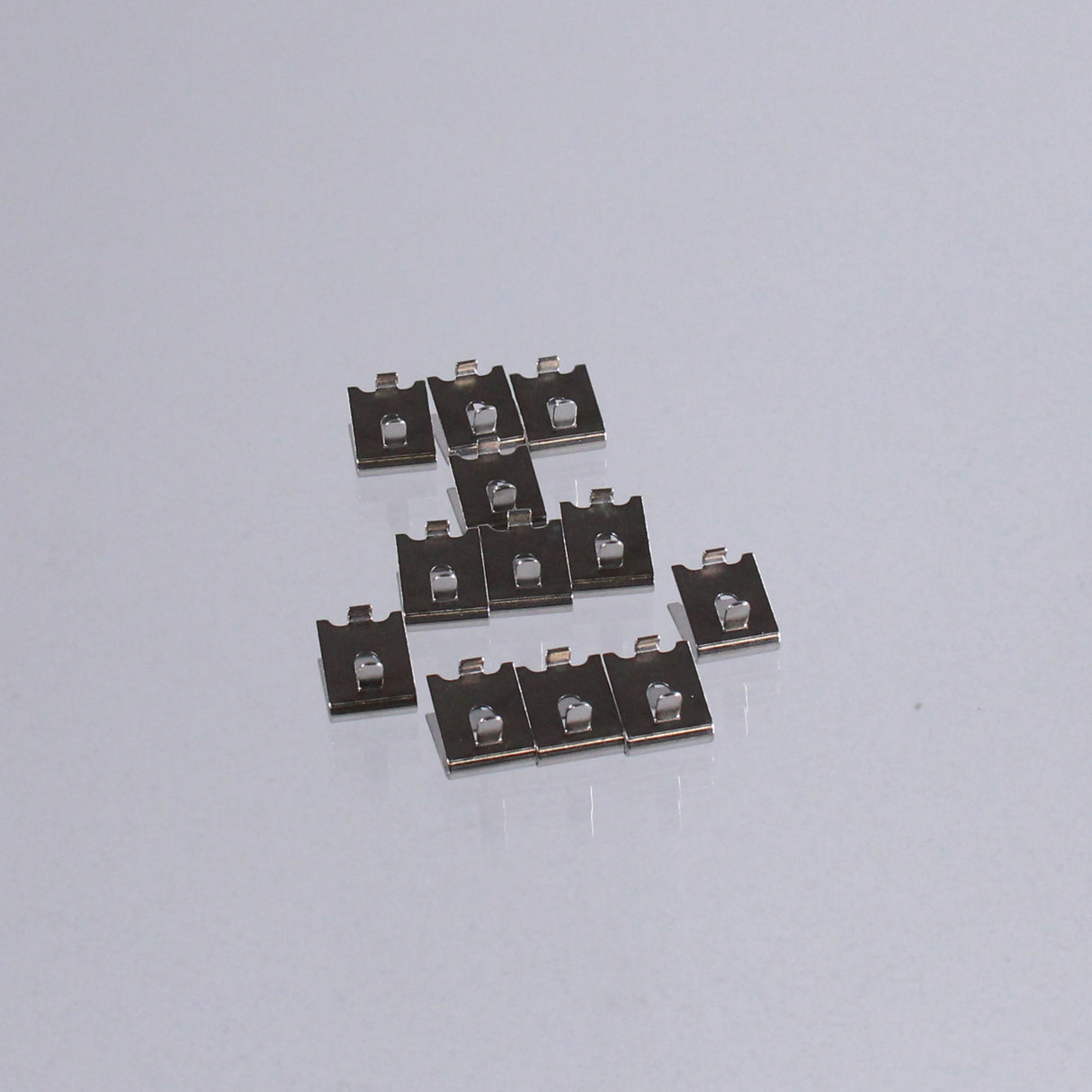True 835562 KIT DE CLIPS PARA ESTANTE, 12 ACERO INOXIDABLE PULIDO